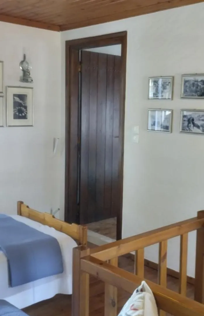 Κούκος Ευζην Villa Sykia Chalkidikis