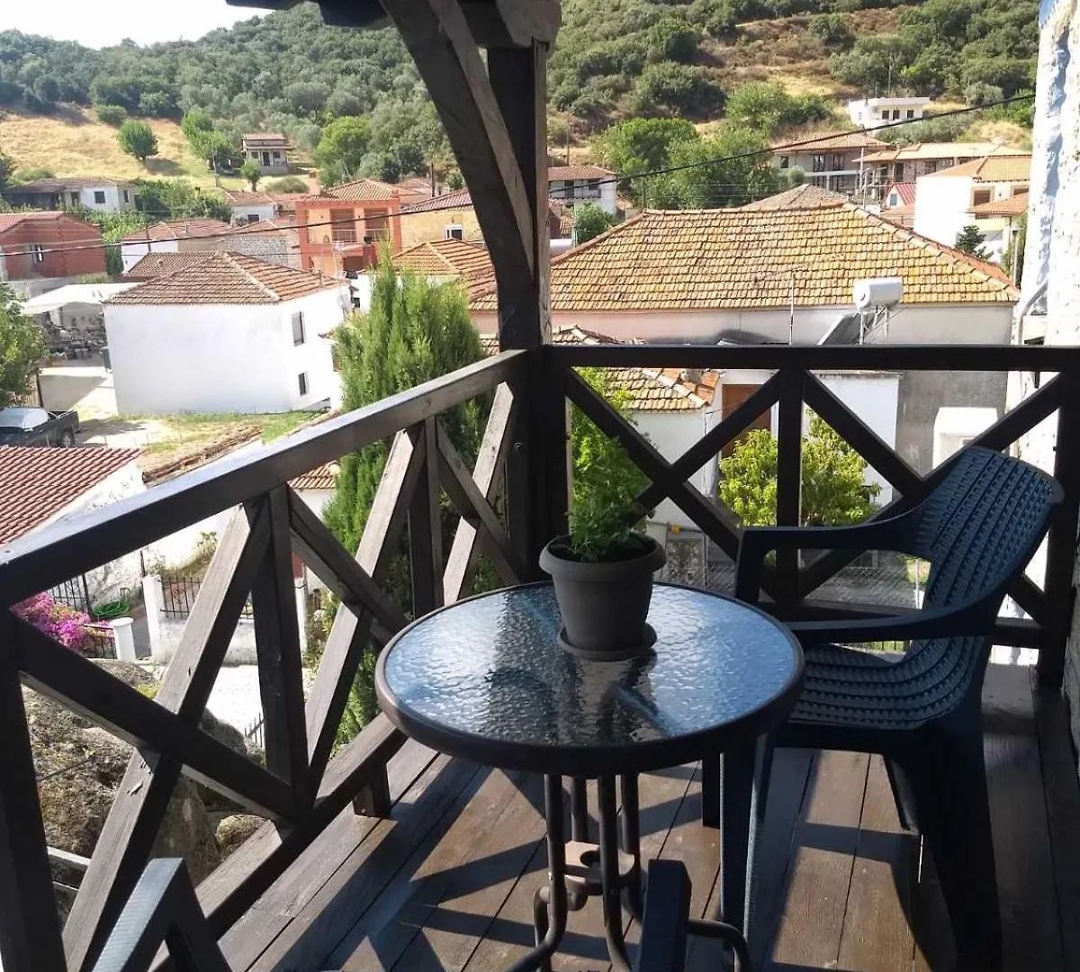 Κούκος Ευζην Villa Sykia Chalkidikis