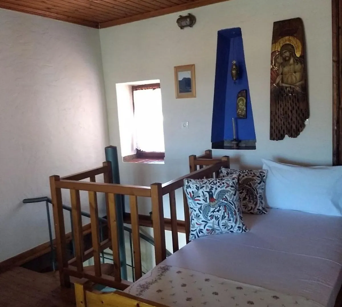 Κούκος Ευζην Villa Sykia Chalkidikis